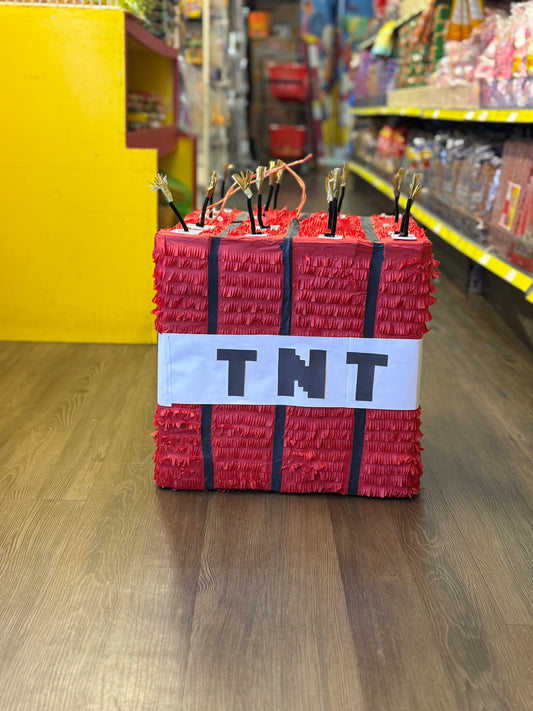 Piñata TNT