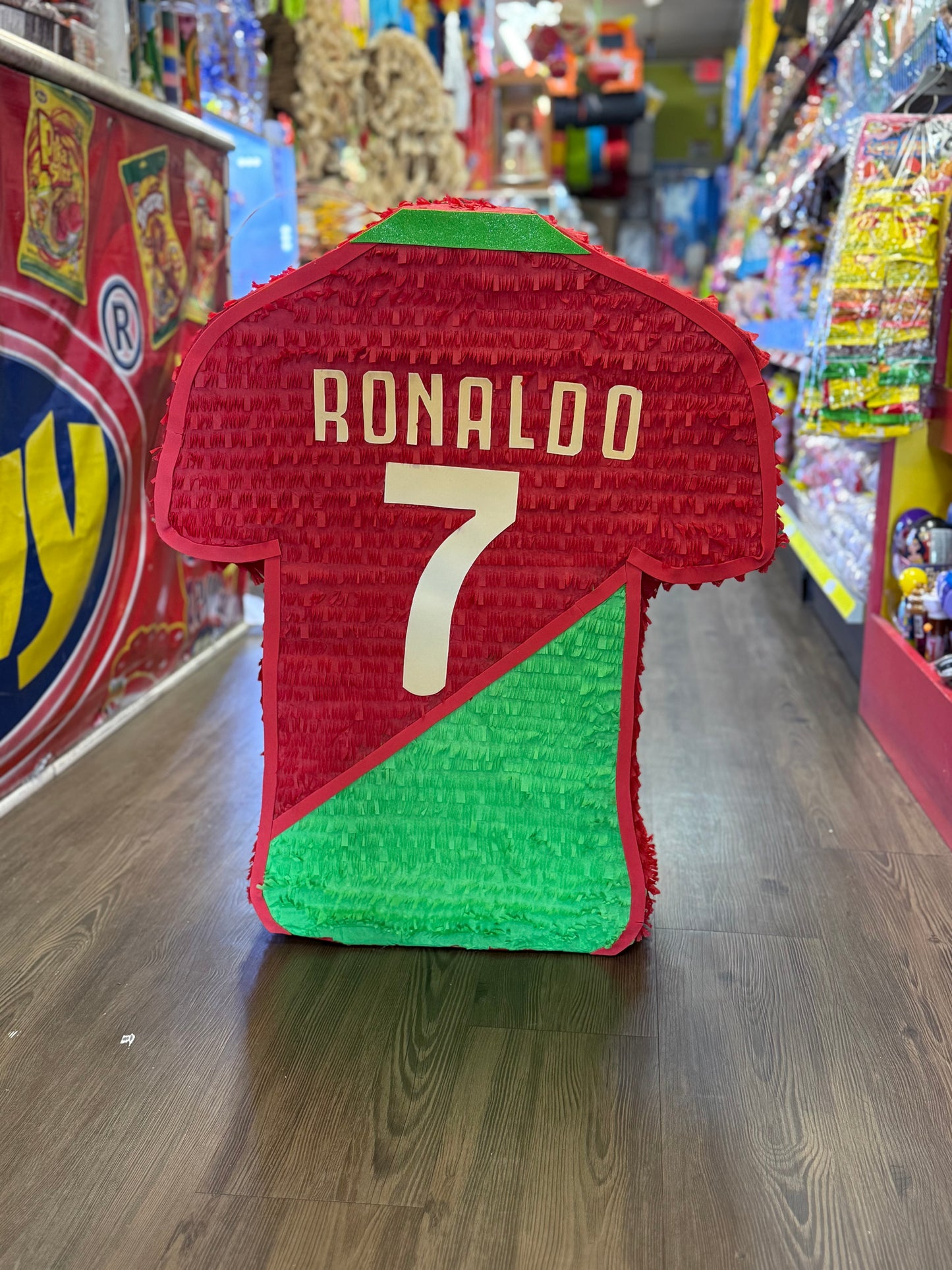 Piñata Ronaldo personalizada